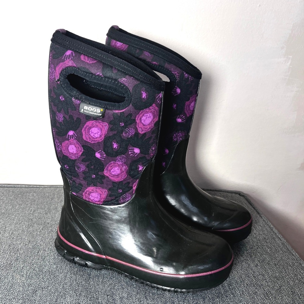 Bogs Classic Watercolor Purple Floral Waterproof Insulated Winter Boots Youth 4